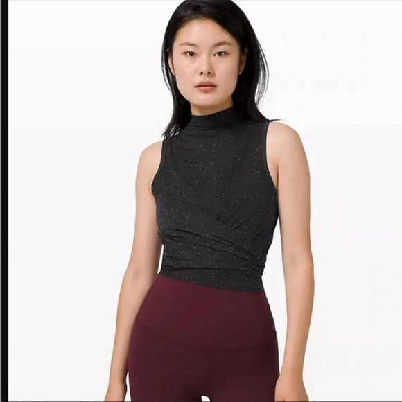 ! Lululemon Time to Restore Mock Neck Tank black/white - Picture 1 of 7
